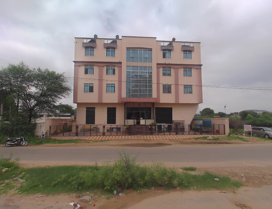 Radha Krishan Hostel facilities screenshot